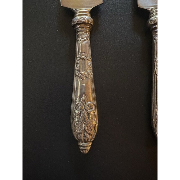 Vintage 3 Piece Silverplate Cheese Serving Set Hertiage Pattern 1847 Roger Bros - Picture 4 of 6